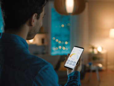 How to Integrate Smart Speakers with Home Lighting Systems